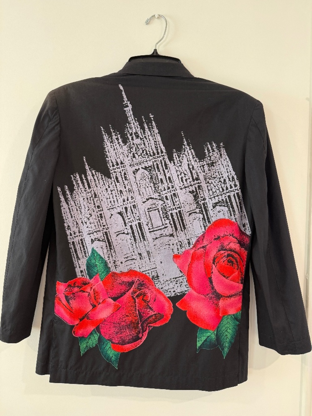 Vintage Dirada Made In Italy black jacket & matching shirt with red roses